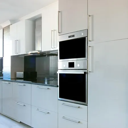 B07 - Maria Vitoria In Center Apartment
